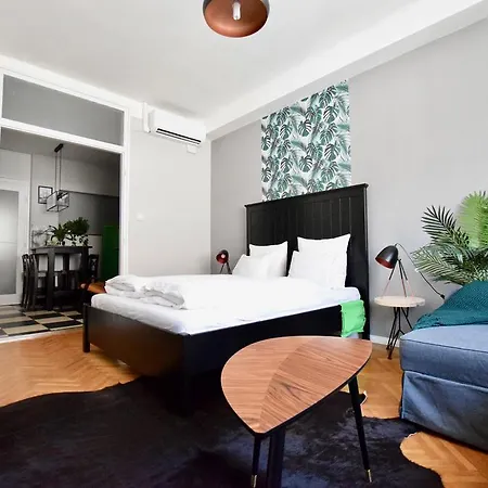 Apartment Standard By Hi5 - Regiposta 13 Budapest