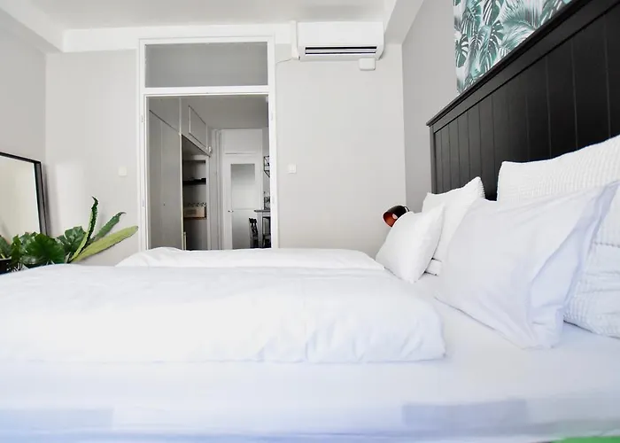 Standard By Hi5 - Regiposta 13 דירה